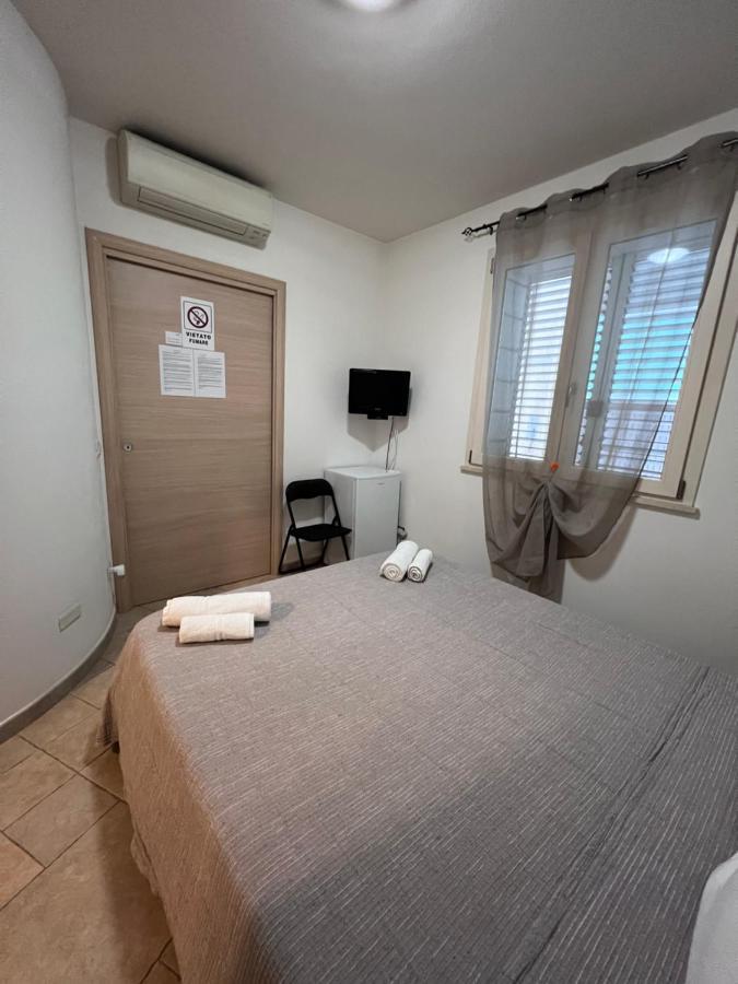 Rena Bianca House Ξενοδοχείο Porto Torres Εξωτερικό φωτογραφία