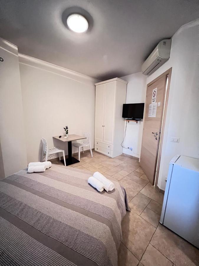 Rena Bianca House Ξενοδοχείο Porto Torres Εξωτερικό φωτογραφία
