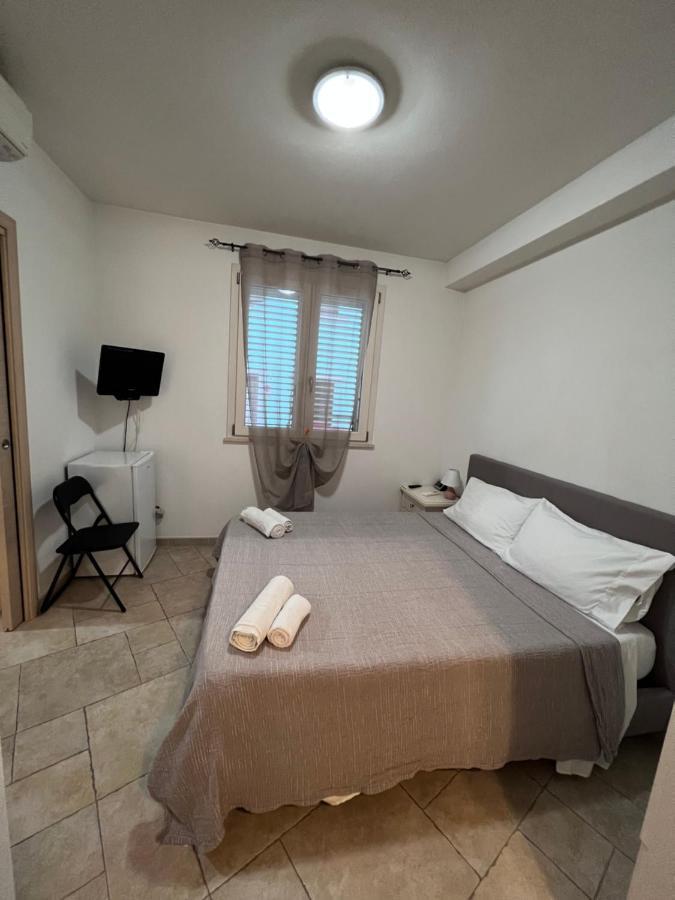 Rena Bianca House Ξενοδοχείο Porto Torres Εξωτερικό φωτογραφία
