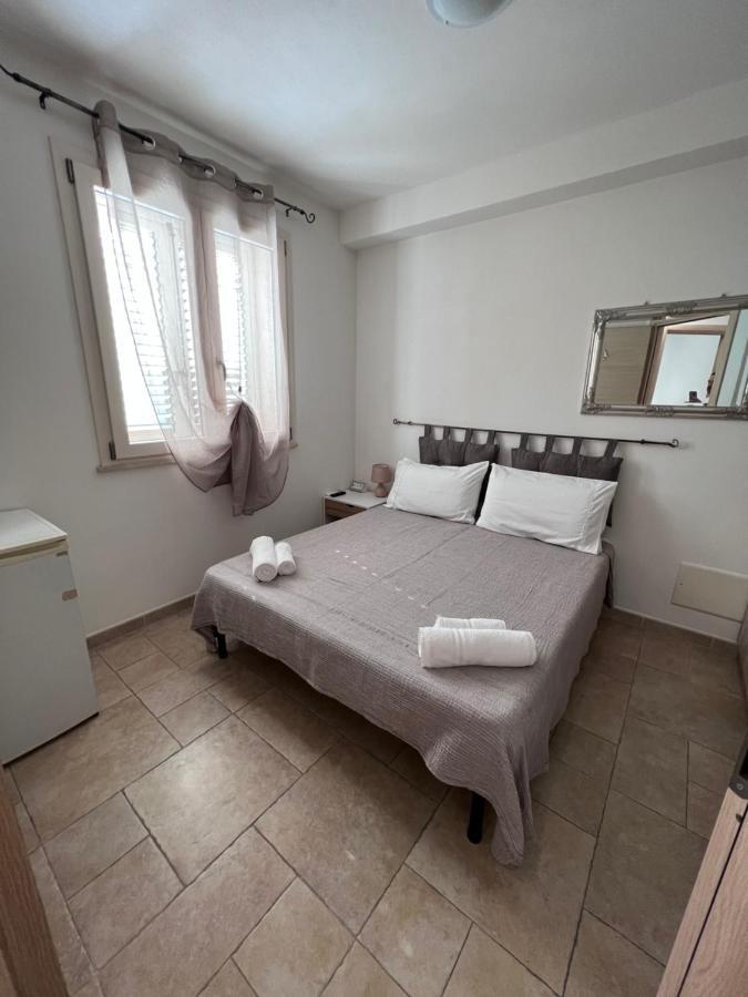 Rena Bianca House Ξενοδοχείο Porto Torres Εξωτερικό φωτογραφία